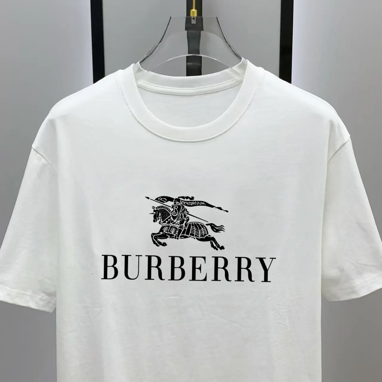 # 2026 New Arrival New Arrival T Premium ！ logo Premium 250 . . . . . ！ ！ ：Black。White！ Sizes： S M L XL XXL ：50 52 55 58 61 ：69 71 73 75 77 ：48 50 53 56 58 ：22 22.5 23 23.5 24 ， 1-3CM